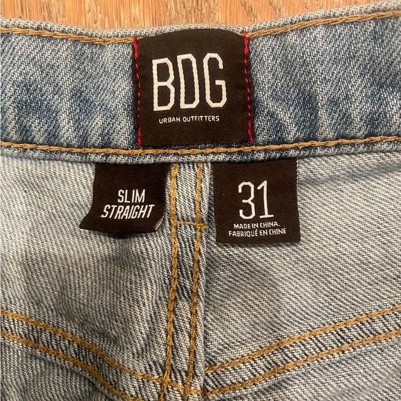 Urban Outfitters Slim Straight Raw Hem Jeans - Picture 3 of 3